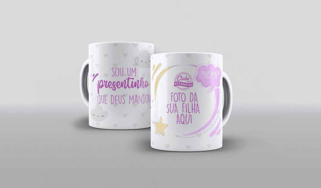 ARTE PARA CANECA - SOU UM PRESENTINHO QUE DEUS MANDOU - PARA ELA-2758