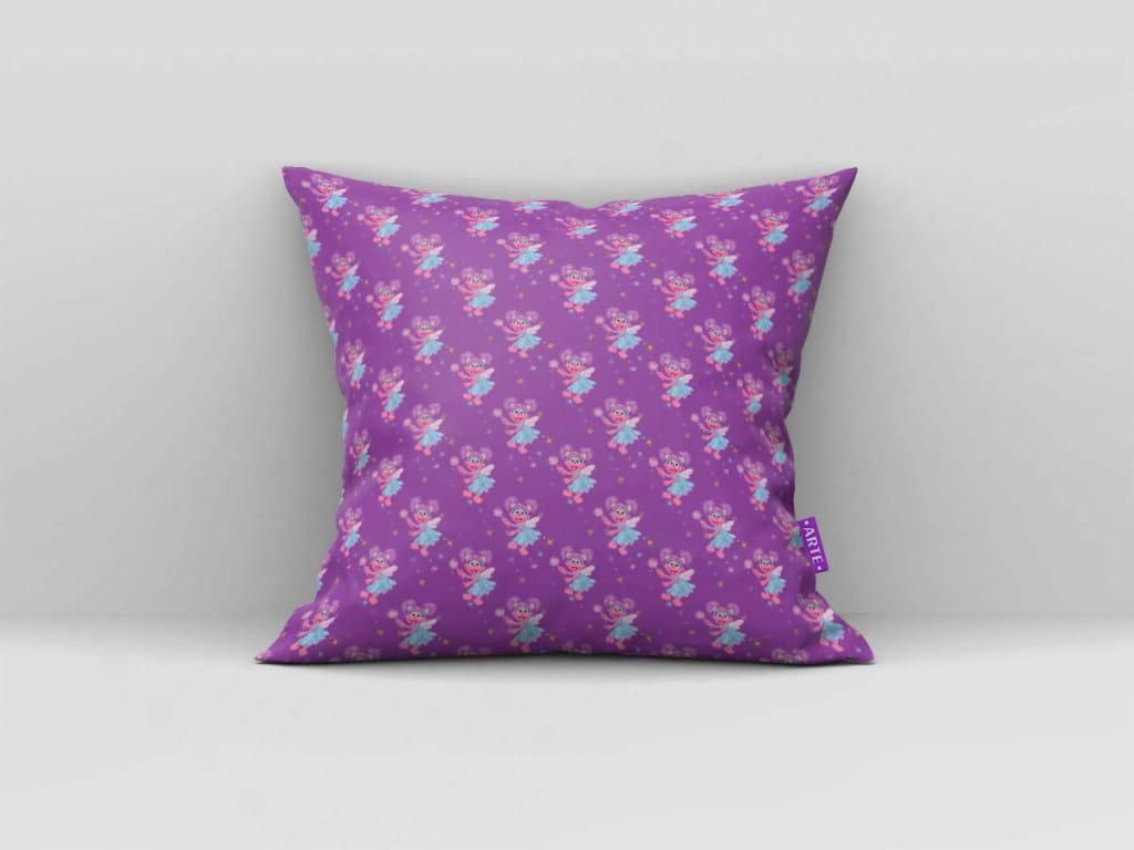 ARTE PARA ALMOFADA DE MINIATURAS COM FUNDO ROXO - KIT ABBY CADABBY DIGITAL-4707