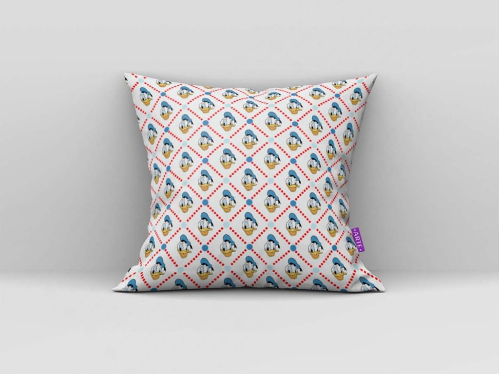 ARTE PARA ALMOFADA DE LOSANGOS COM MINIATURAS - KIT PATO DONALD MAGIC PAPER-4936