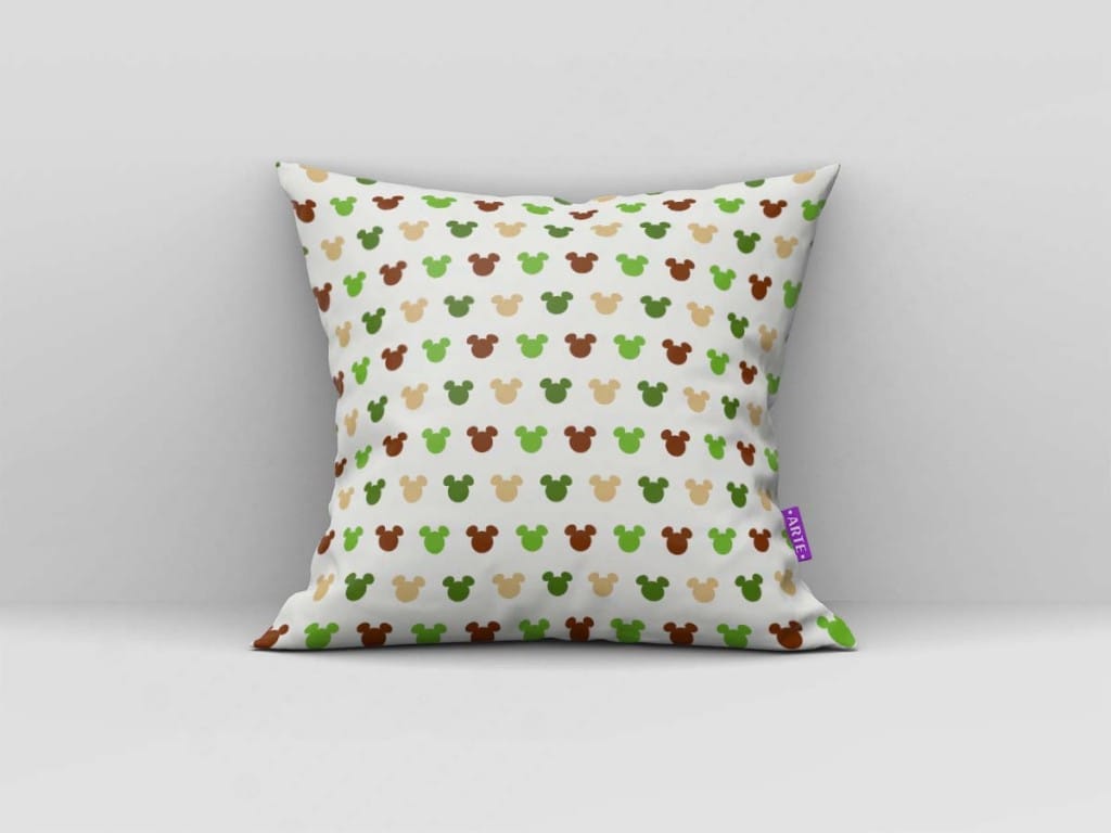 ARTE PARA ALMOFADA DE MINIATURAS COLORIDAS - KIT MICKEY MOUSE SAFARI-5272