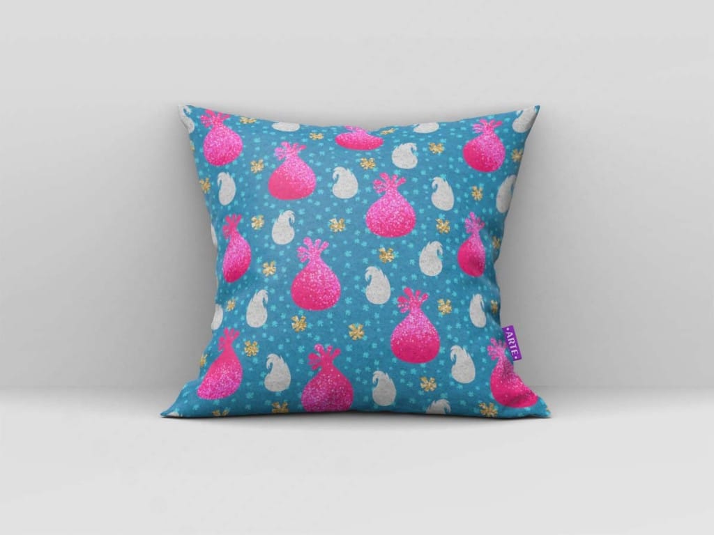 ARTE PARA ALMOFADA - KIT POPPY DE TROLLS-5761